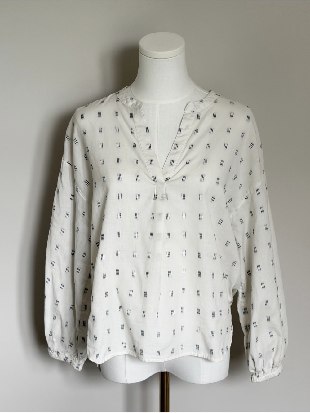 EUC Madewell 100% Cotton Off White Blouse with Navy Micro-Print